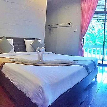 Marina Hut Guest House Ko Lanta Zewnętrze zdjęcie