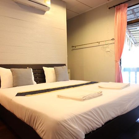 Marina Hut Guest House Ko Lanta Zewnętrze zdjęcie