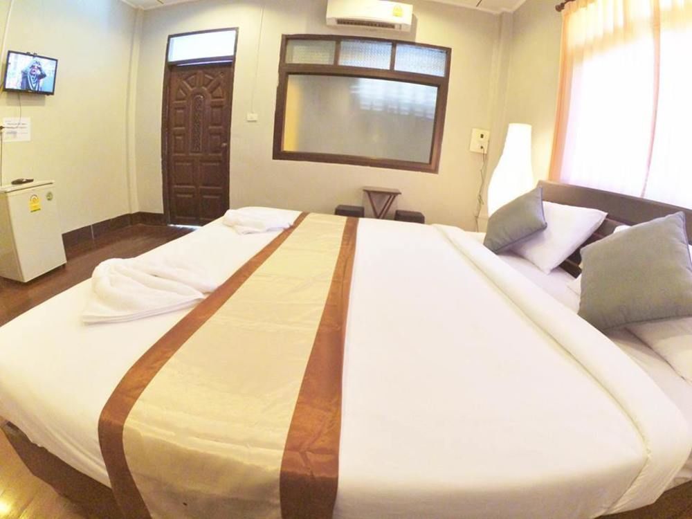 Marina Hut Guest House Ko Lanta Zewnętrze zdjęcie