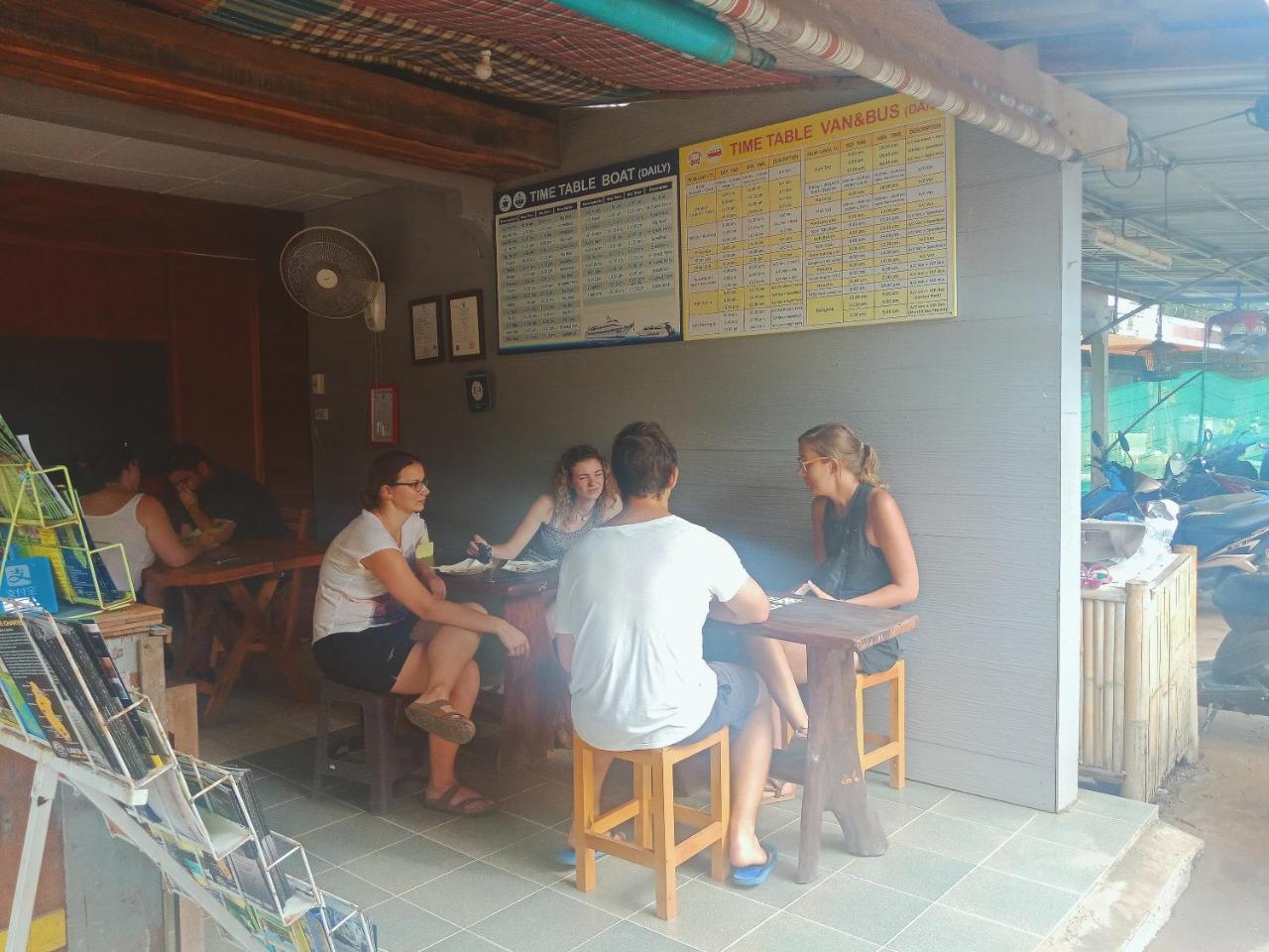 Marina Hut Guest House Ko Lanta Zewnętrze zdjęcie