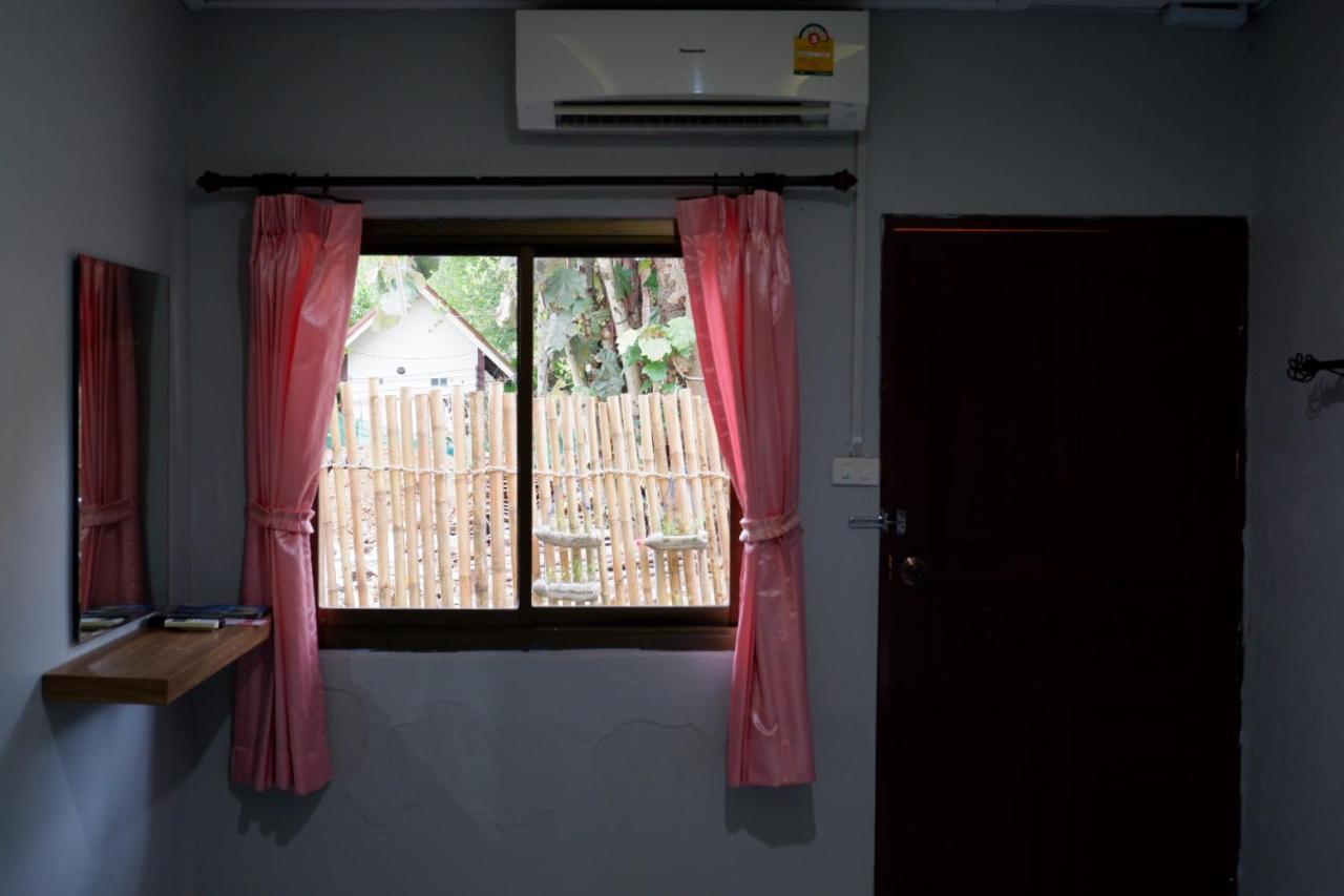Marina Hut Guest House Ko Lanta Zewnętrze zdjęcie