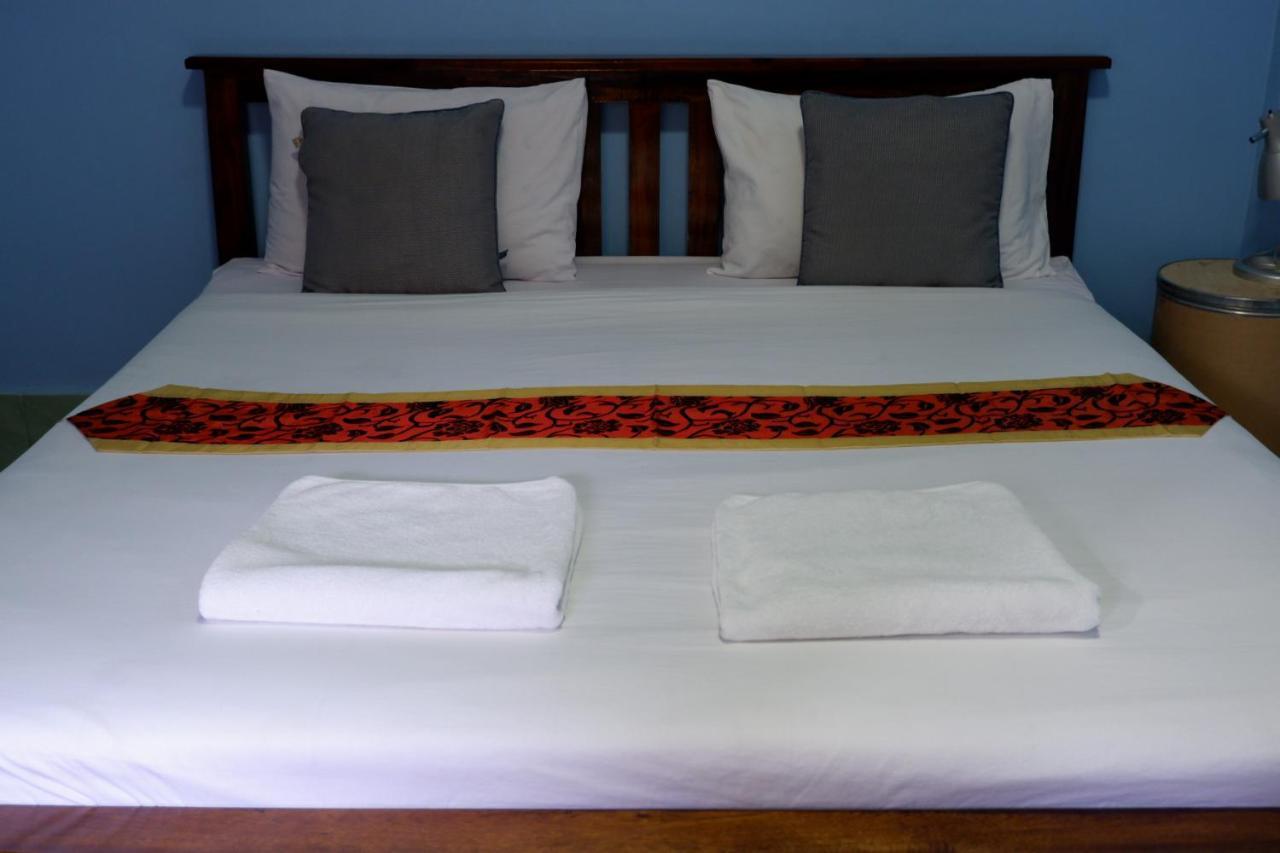 Marina Hut Guest House Ko Lanta Zewnętrze zdjęcie