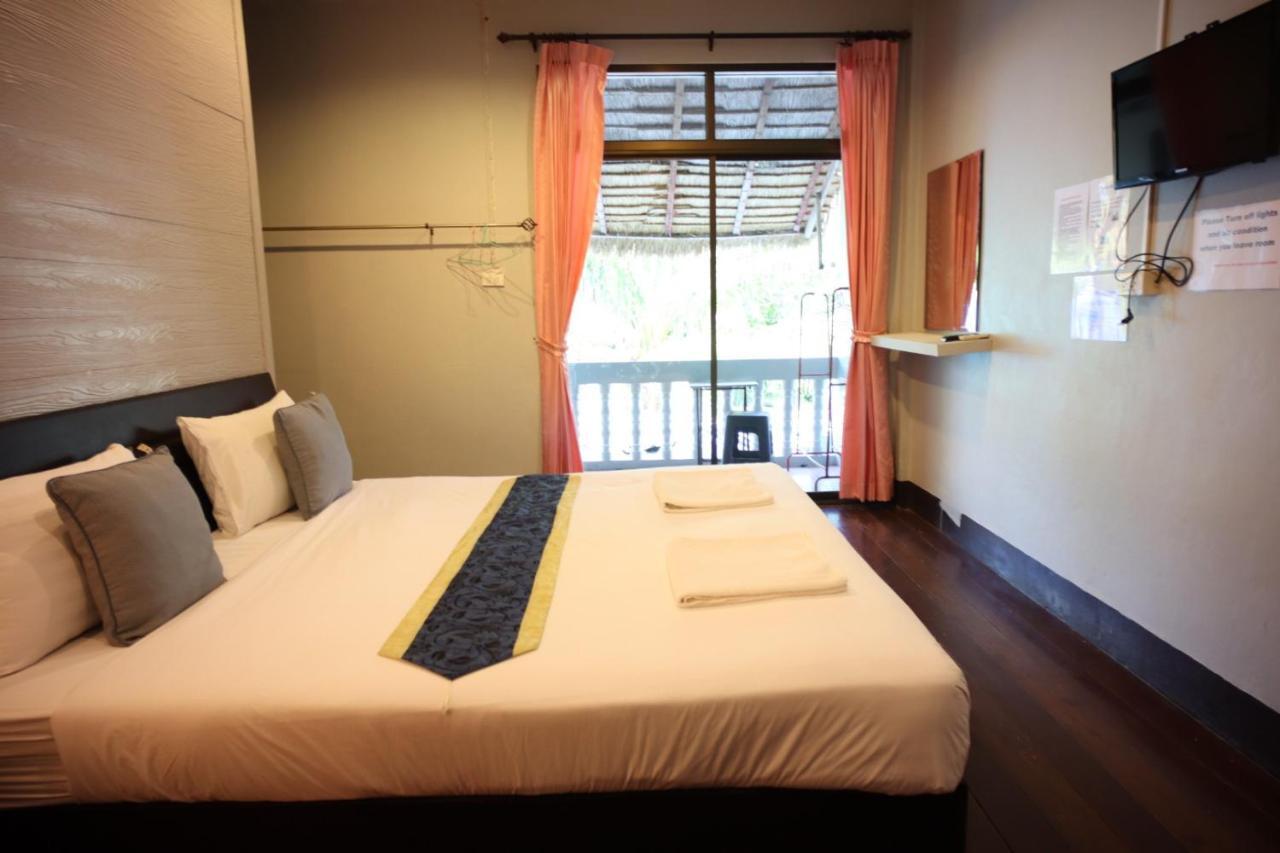 Marina Hut Guest House Ko Lanta Zewnętrze zdjęcie