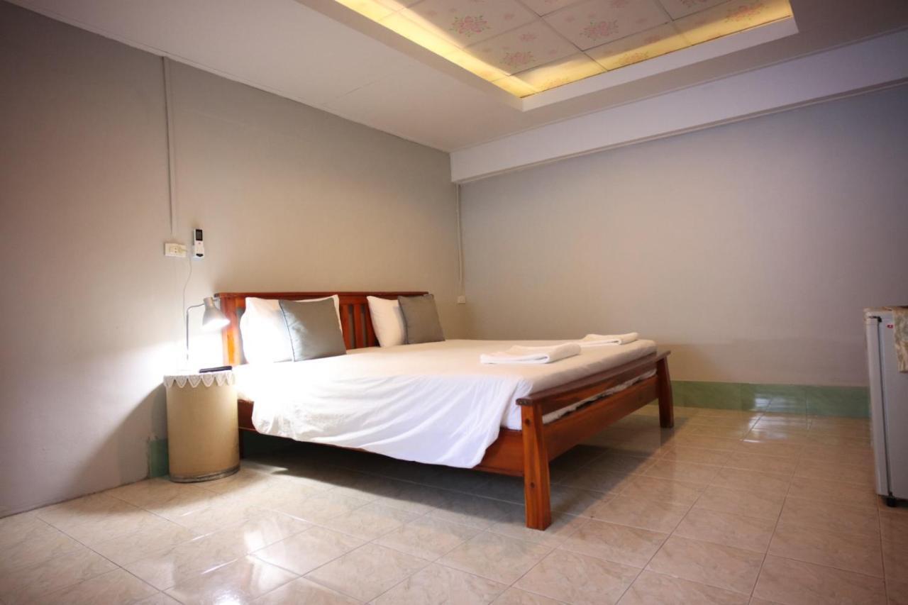 Marina Hut Guest House Ko Lanta Zewnętrze zdjęcie