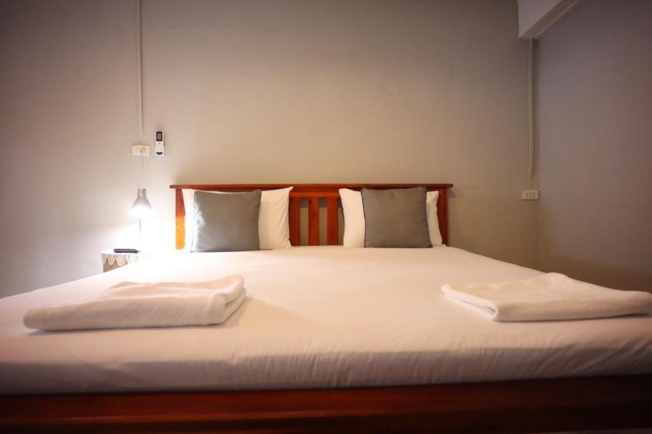 Marina Hut Guest House Ko Lanta Zewnętrze zdjęcie